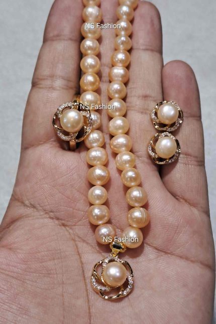 Floral Design Pink Color Original Pearl Necklace Set