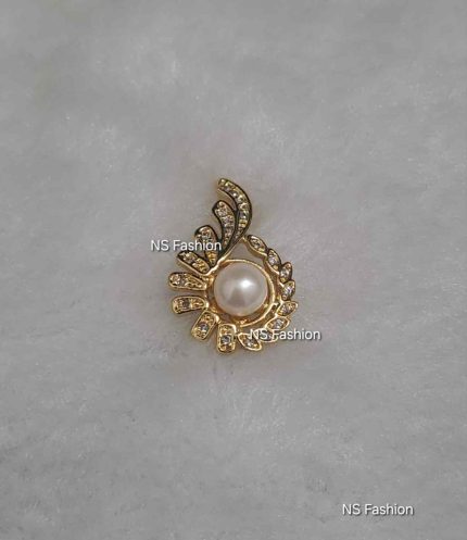 Floral Leaf White Color Original Pearl Locket