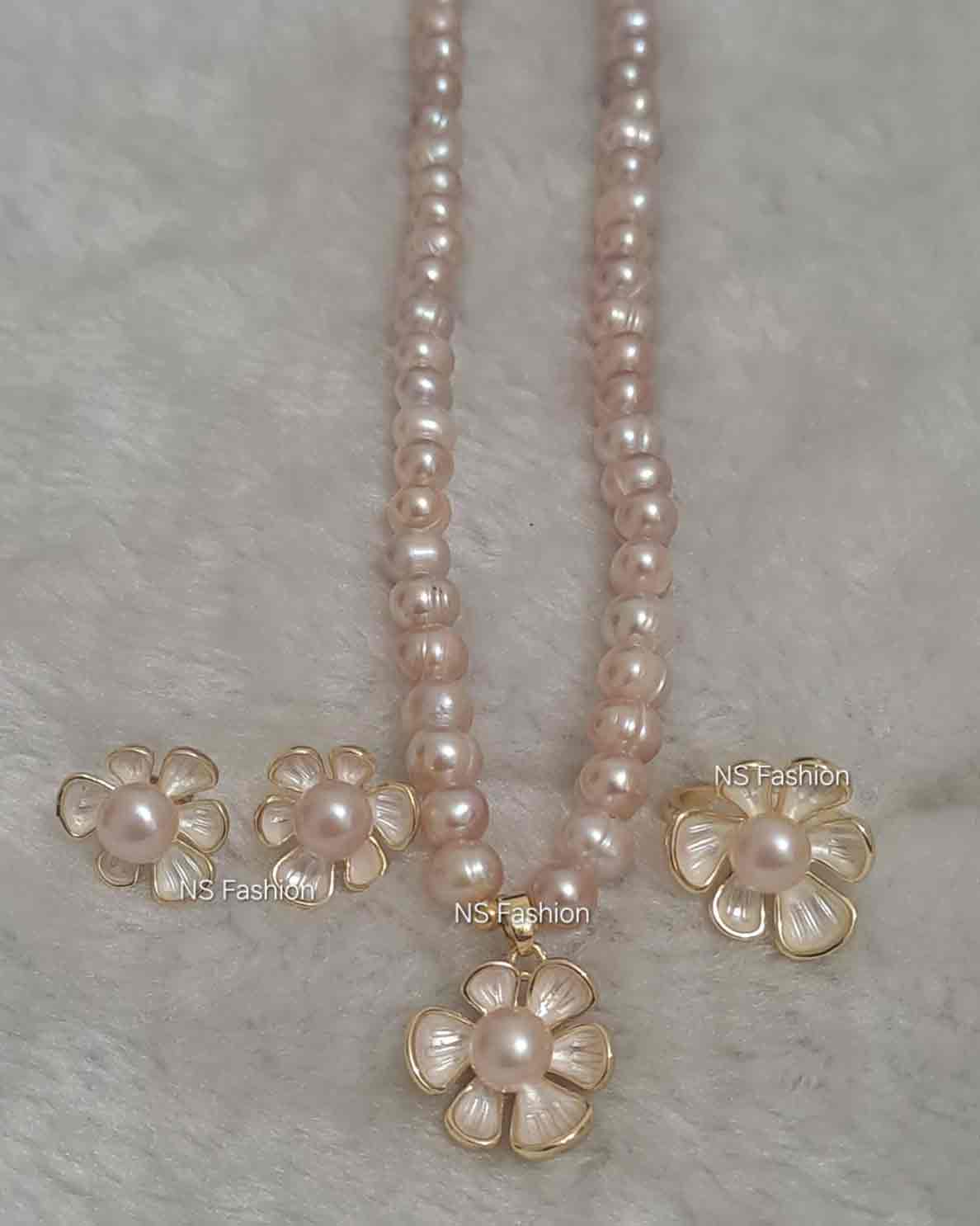 shefali-flower-purple-color-original-pearl-necklace-set Shefali Flower Design Purple Color Original Pearl Necklace Set - Image 1