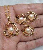 Tri-Angle Design Original Pearl Pendant Set - Image 2