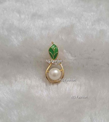 Green Leaf Design White Color Original Pearl Locket