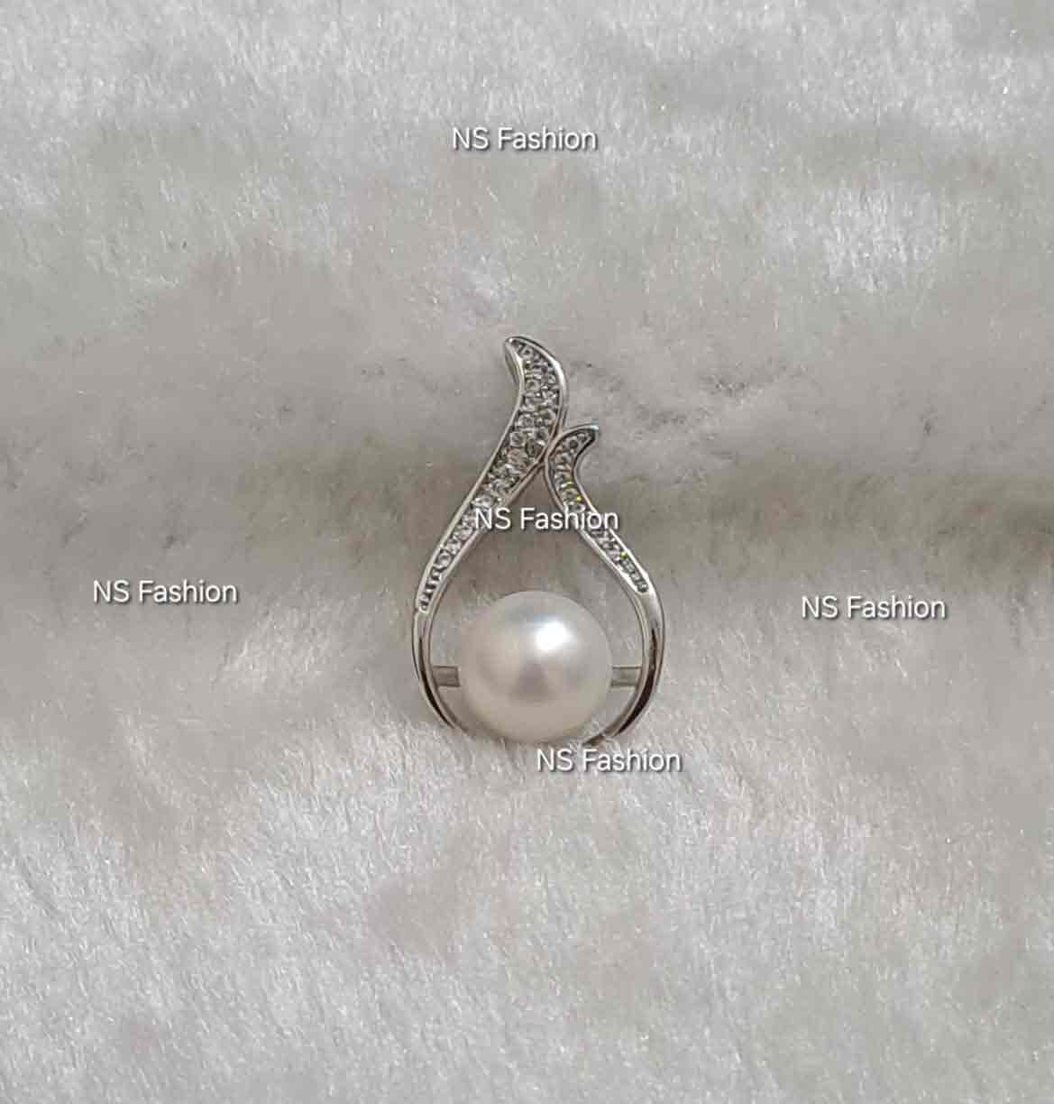 silver-metal-with-drop-shape-white-color-original-pearl-locket Silver Metal With Drop Shape White Color Original Pearl Locket - Image 1