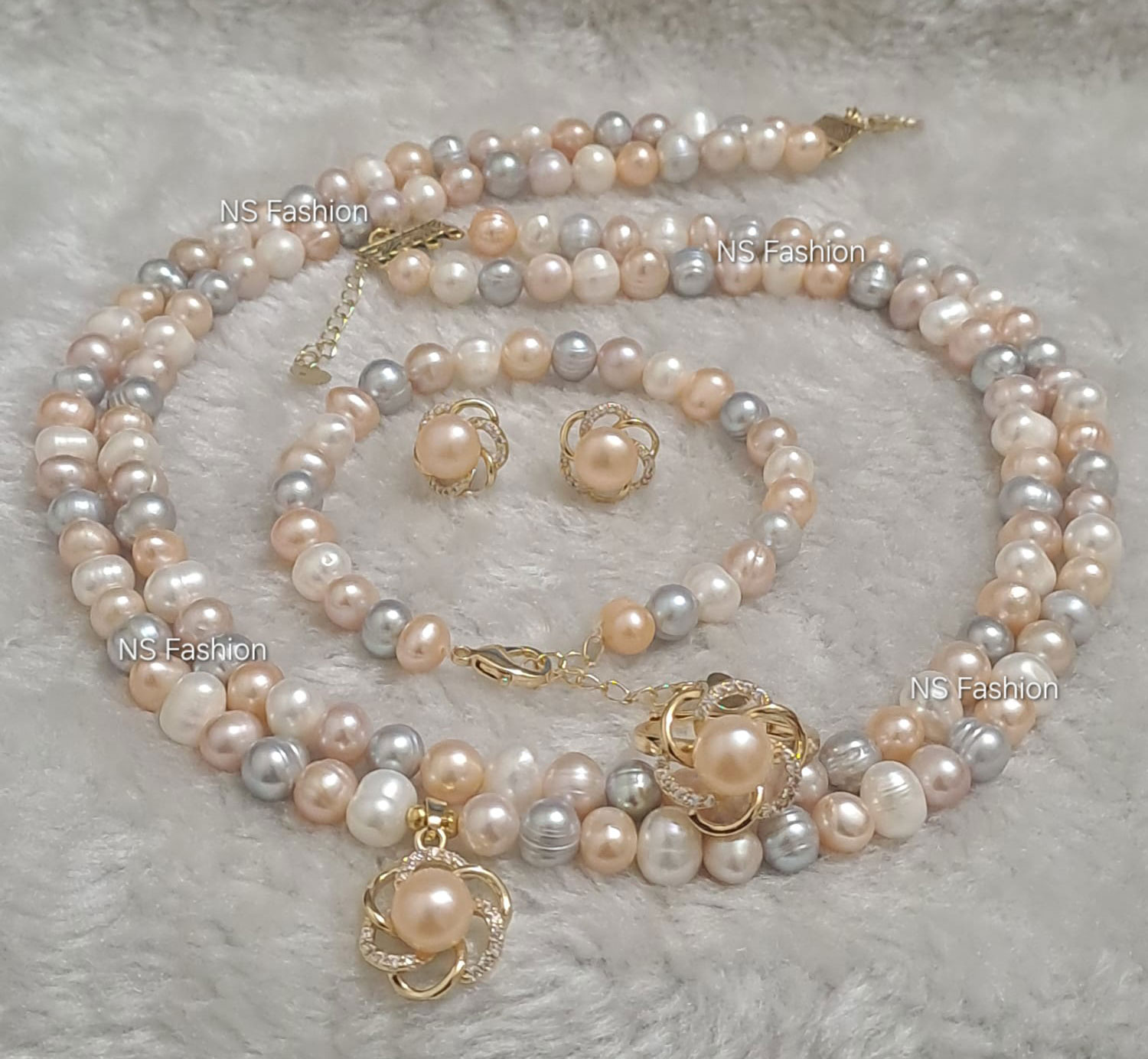 2-layer-multi-color-pearl-necklace-with-bracelet-and-ring-and-earring-set 2 Layer Multi Color Pearl Bracelet with Necklace Set - Image 1
