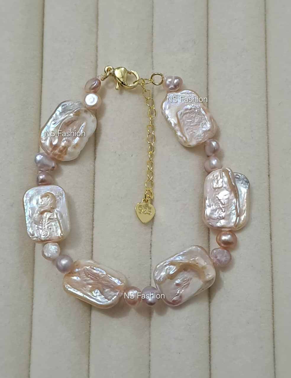 mother-pearl-bracelet 100% Original Mother Pearl Bracelet - Image 1