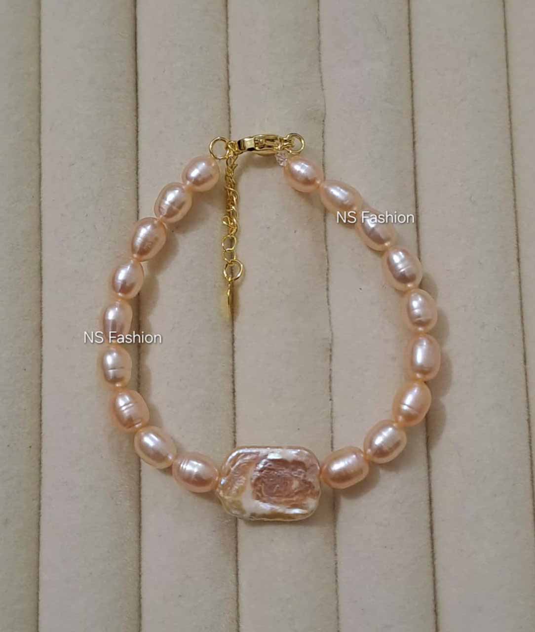 pink-color-rice-with-mother-pearl-bracelet 100% Original Pink Color Rice with Mother Pearl Bracelet - Image 1